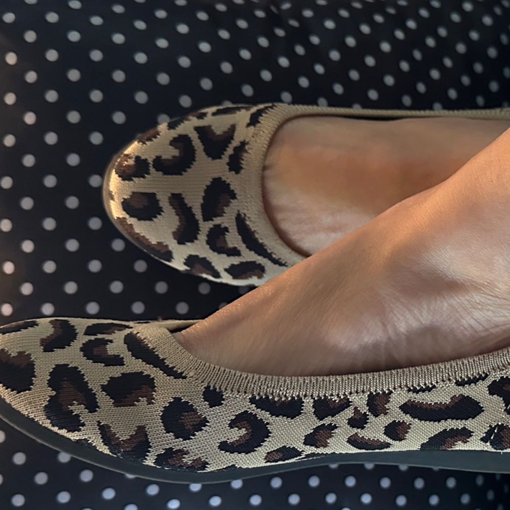 Jellypop Apex Leopard Print Flats Memory Foam•Size 6.5